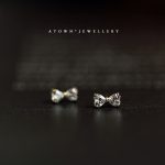 color: Gold Pair (with silver earplugs)