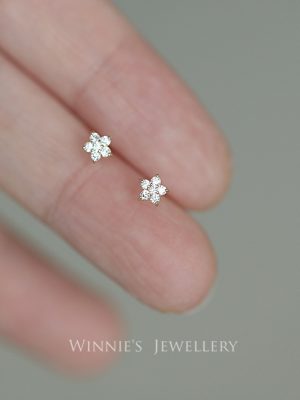 S925 Sterling Silver Plated 14k Gold Star Earrings Full Diamond Mini Five-pointed Star Floret All-match Personalized Earrings for Women HME