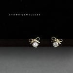 color: Gold Pair (with silver earplugs)