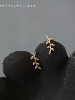 S925 Sterling Silver Plated 14K Gold Plate Branch Leaf Earrings Mini Temperament Leaf Branch Japanese and Korean Ins Wind Small Earrings HME