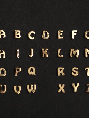 Light Plate 26 Letters S925 Sterling Silver Plated 14K Gold Earrings Cute English Letters Mini Name Simple Earrings HME
