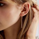 color: 14k gold ear hook