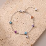 color: Four-leaf clover diamond bracelet [white gold]]