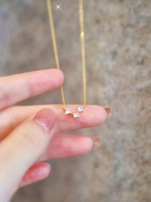 S925 Sterling Silver Plated 14k Gold Twilight Necklace Zircon Three Diamond Square Simple Design High Grade Gentle Clavicle Chain