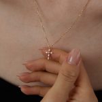 S925 Sterling Silver Horse Eye Zircon Cross Clavicle Chain Gold Plated Light Luxury Simple Necklace Female Ouni Na