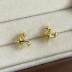 color: 18K Gold