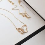 color: 18K Gold