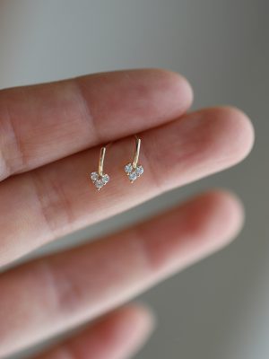 S925 Silver Plated 14k Gold Earrings Three Diamond Flower Flower Mini Temperament All-match Elegant Daily Sterling Silver Earrings Female HME