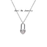 color: white gold