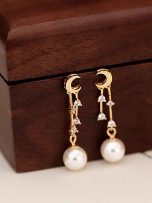 S925 Silver Plated Gold Tassel Moon Pearl Pendant Earrings Light Luxury Earrings Earrings High Design Earrings