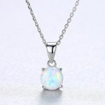 color: White gold (white opal)
