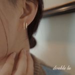 color: Gold Pair (with silver earplugs)