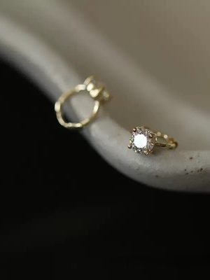 S925 Sterling Silver Plated 18K Gold Four Claw Small Diamond Ear Base Stacked Sweet Ear Ring Inlaid Zircon Earrings Earrings