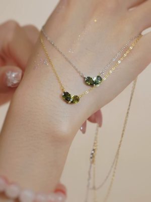 S925 Sterling Silver Plated 14K Gold Green Bud Heart Pendant Necklace Light Luxury Design Olive Green Diamond Clavicle Chain Female Ouni Na