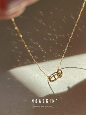 Classic Pig Nose Necklace Female S925 Sterling Silver Plated 18K Gold Clavicle Chain Temperament Versatile X Advanced Clavicle Chain HME