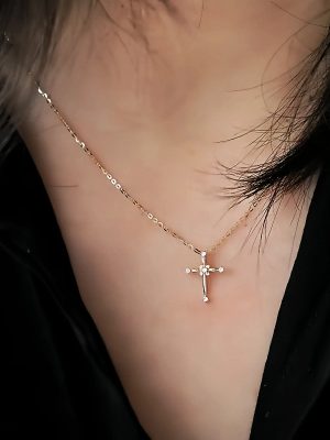 S925 Sterling Silver Plated 14K Gold Classic Diamond Cross Necklace Women Design High Clavicle Chain Pendant