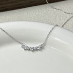 color: white gold