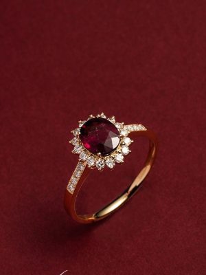 Rose Majesty 925 Sterling Silver Plated 18K Gold Retro Court Style Ruby Ring Exquisite Light Luxury Fashionable
