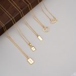 color: GOLD / Style: Love Necklace