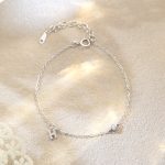 color: white gold
