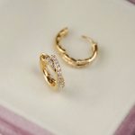 color: 18K Gold