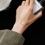 color: Silver (16+3cm extended chain)