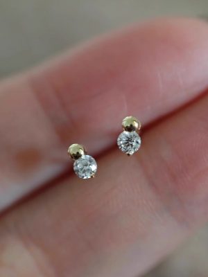 Body 925 Sterling Silver Plated 18K Gold Mini Cute Small Gold Bean Micro Set Zircon Delicate Earrings Japanese Sweet Earrings