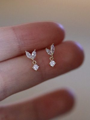 S925 Silver Plated 14k Gold Leaf Earrings Women's Exquisite Compact Mini Earrings Ins Style Minimalist Personality All-Match Text