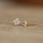 S925 Silver Plated 18K Gold Lucky Four-leaf Clover Flash Hao Mini Super Small Earrings Women's Fashion Elegant Design Diamond