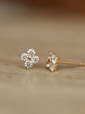 S925 Silver Plated 18K Gold Lucky Four-leaf Clover Flash Hao Mini Super Small Earrings Women's Fashion Elegant Design Diamond