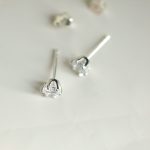 color: Silver Pair (with earplugs)