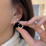 S925 Sterling Silver Plated 14K Gold Diamond Ear Clip Without Ear Holes Simple High-end Earrings Women's Earrings Ouni Na