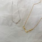 Body 925 Sterling Silver Plated 18K Gold Simple Ins Design Pendant Shape Line V Necklace Clavicle Chain for Women