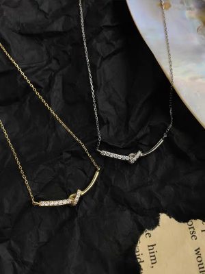 S925 Sterling Silver Plated 14K Gold Knot Necklace Women's Design Simple Personality Clavicle Necklace HME