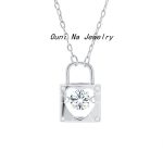 color: white gold