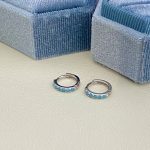 color: white gold