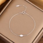 color: white gold
