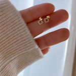 color: Gold Pair
