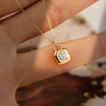 S925 Sterling Silver Plated 14K Gold Bubble Lock Diamond Necklace Design Japanese Versatile Pendant Clavicle Chain Ouni Na