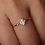 color: 18K Gold / size: US Code 5