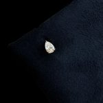 color: 18K gold pair (with earplugs)