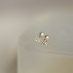 color: Gold pair (with screw plug)