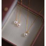 color: 18K Gold