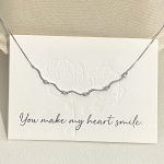 color: white gold