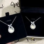 [Princess at large] S925 Silver Ice White Chalcedony Bow Clavicle Chain Women's Cool Light Luxury Necklace