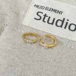 color: 18K Gold