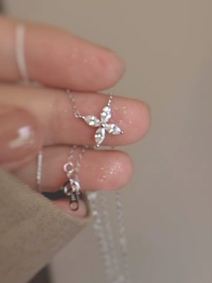 S925 sterling silver gold-plated four-leaf clover necklace female zircon horse eye diamond butterfly clavicle chain pendant neck chain female Ouni Na