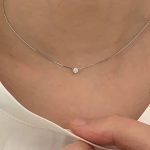 color: white gold