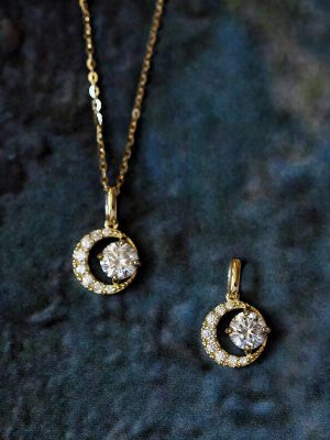 S925 Sterling Silver Plated 14K Gold Crescent Pendant Necklace with Diamond Mini Moon Pendant Clavicle Chain Women's High Grade