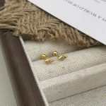 color: 18K gold (with screw plug)
